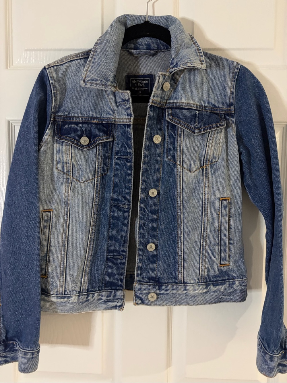 Abercrombie & Fitch Two-Tone Denim Jacket | Size XS